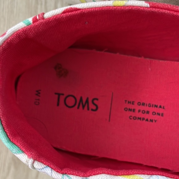 Used TOMS “Back to School” Alpargata slip on shoe - Picture 3 of 4